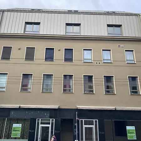 Mozartloft * לינץ